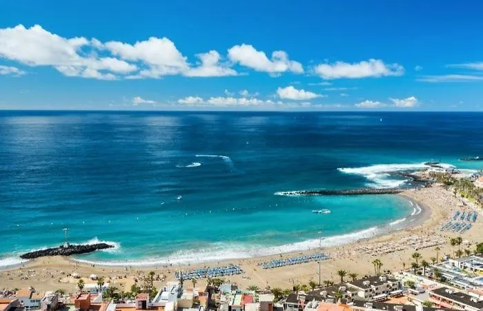 Cristianos 아파트