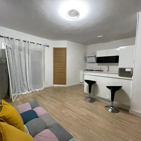 Apartment Cristianos *