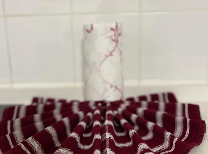 Cristianos Apartament *